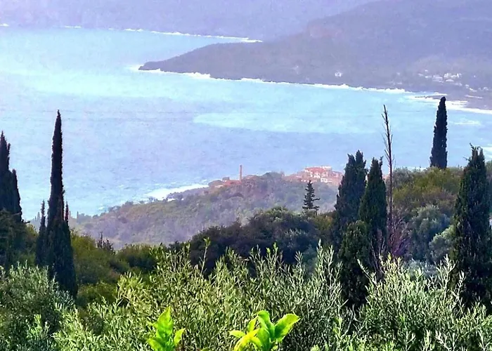 Galini Stone House Holiday home