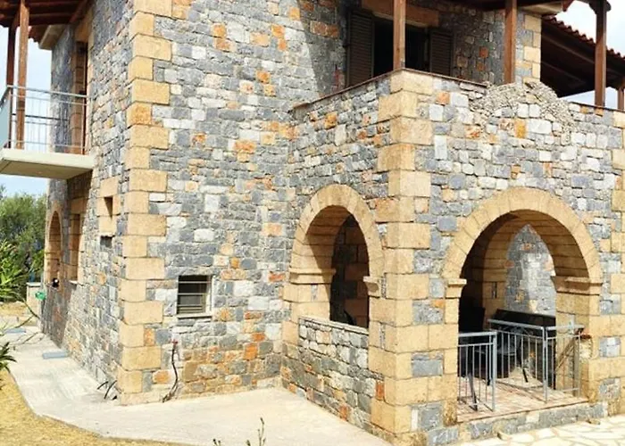 Holiday home Galini Stone House